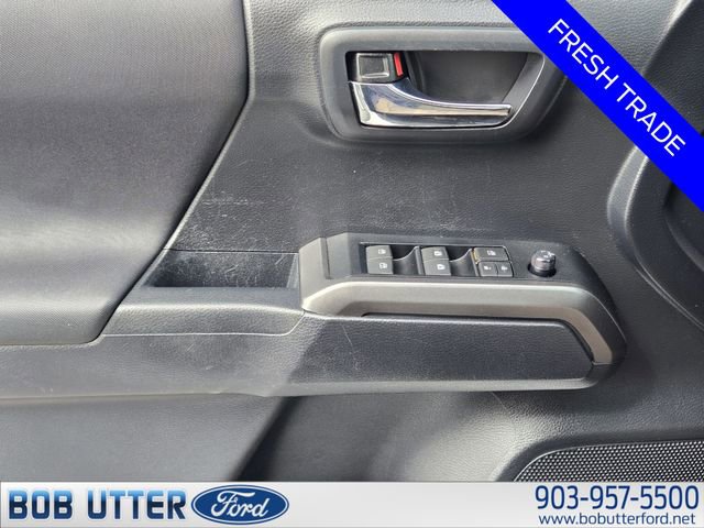 Used 2019 Toyota Tacoma TRD Off-Road w/ Technology Package AWD/4WD image 22