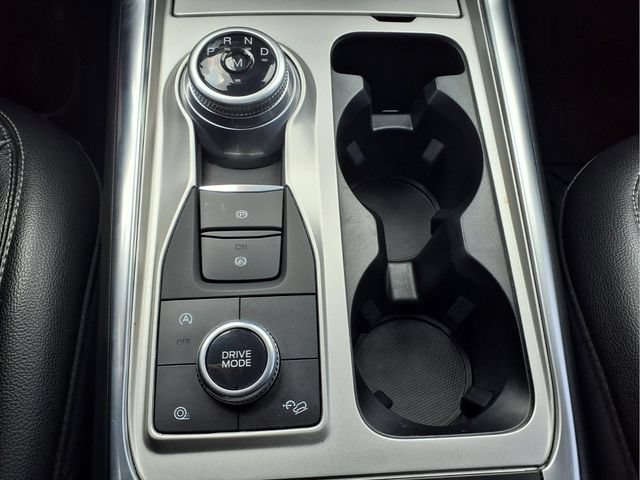 Certified 2020 Ford Explorer XLT w/ Equipment Group 202A AWD/4WD image 29