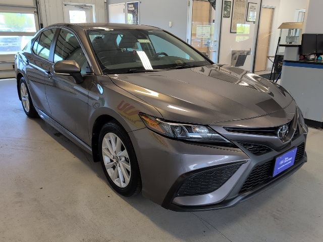 Used 2024 Toyota Camry SE AWD/4WD image 7