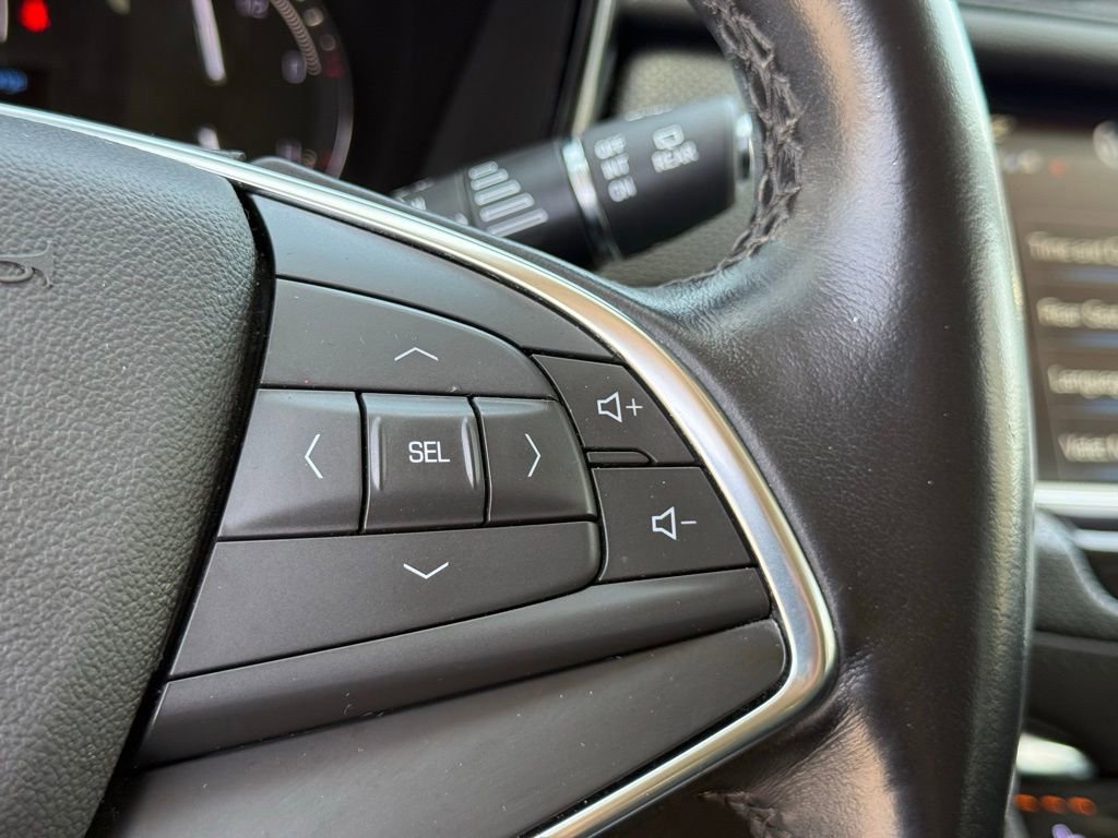 Used 2019 Cadillac XT5 Premium Luxury image 12