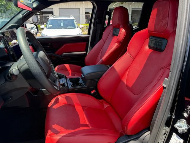 Used 2025 Toyota Tacoma TRD Pro AWD/4WD image 11