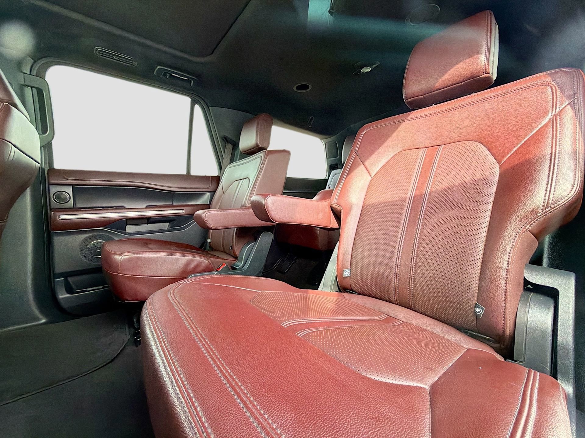 Certified 2023 Ford Expedition Limited image 27