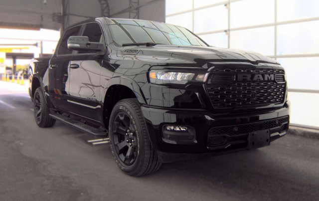 Used 2025 RAM 1500 Lone Star AWD/4WD image 2