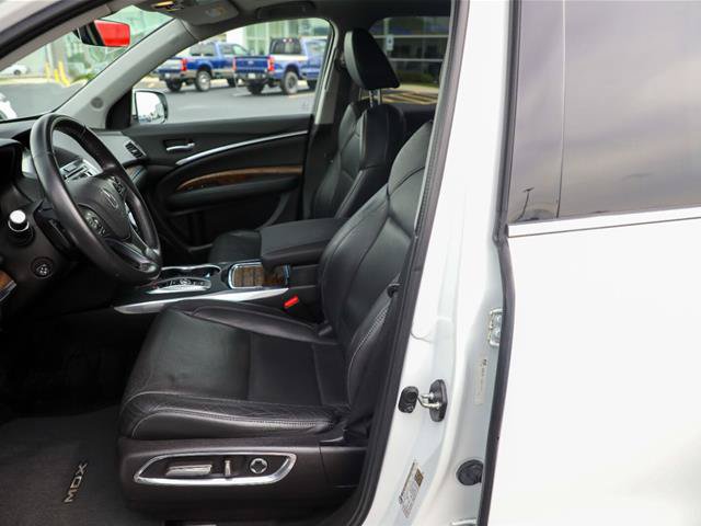 Used 2020 Acura MDX w/ Technology Package AWD/4WD image 2