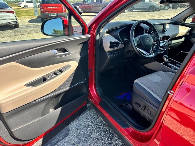 Used 2020 Hyundai Santa Fe SEL w/ Convenience Package image 9