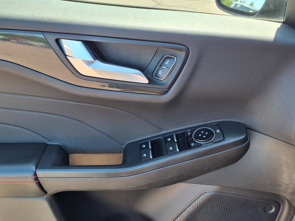 Certified 2023 Ford Escape ST-Line image 16