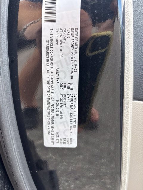 Used 2023 Chrysler Pacifica Touring-L FWD image 31