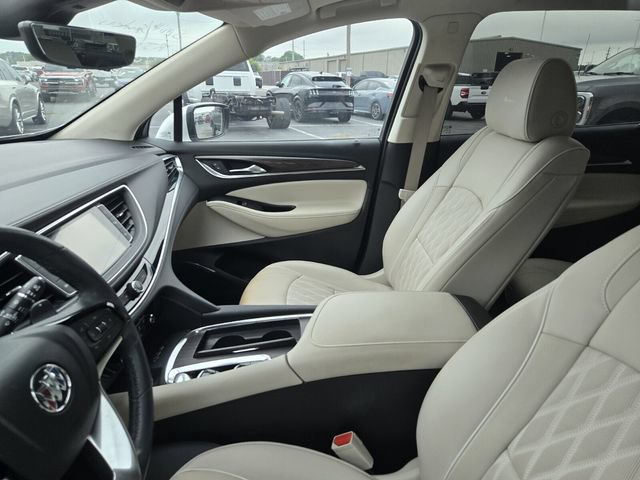 Used 2024 Buick Enclave Avenir w/ Avenir Technology Package FWD video 2
