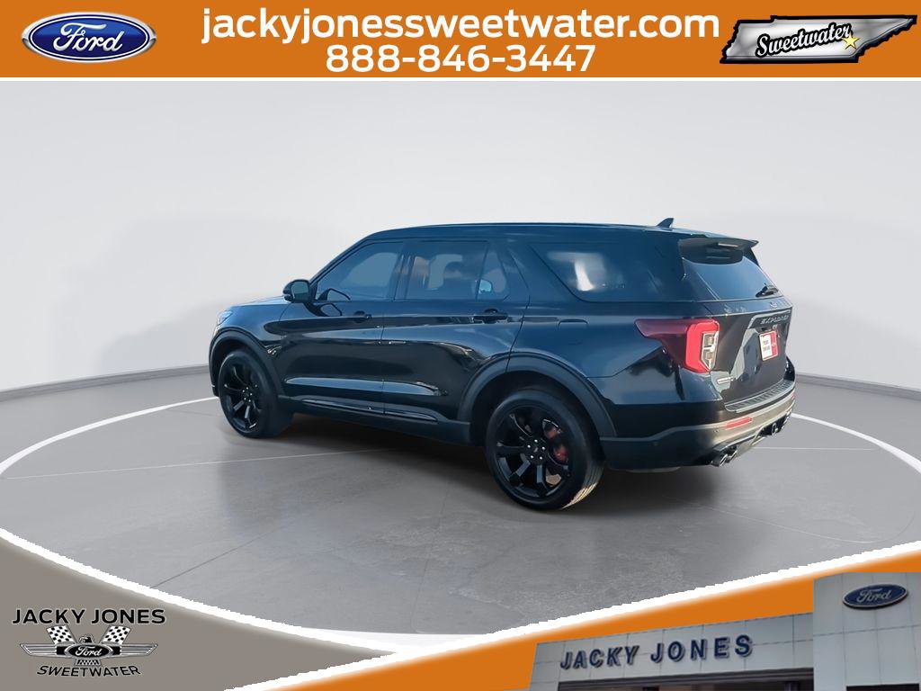 Certified 2022 Ford Explorer ST w/ Equipment Group 401A image 5