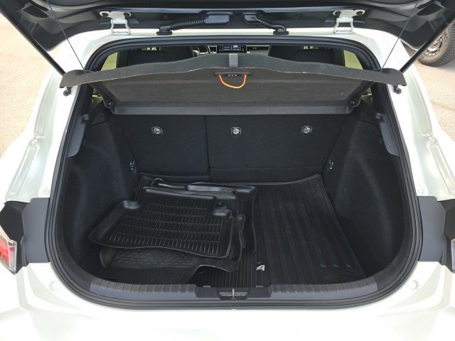 Used 2020 Toyota Corolla image 15