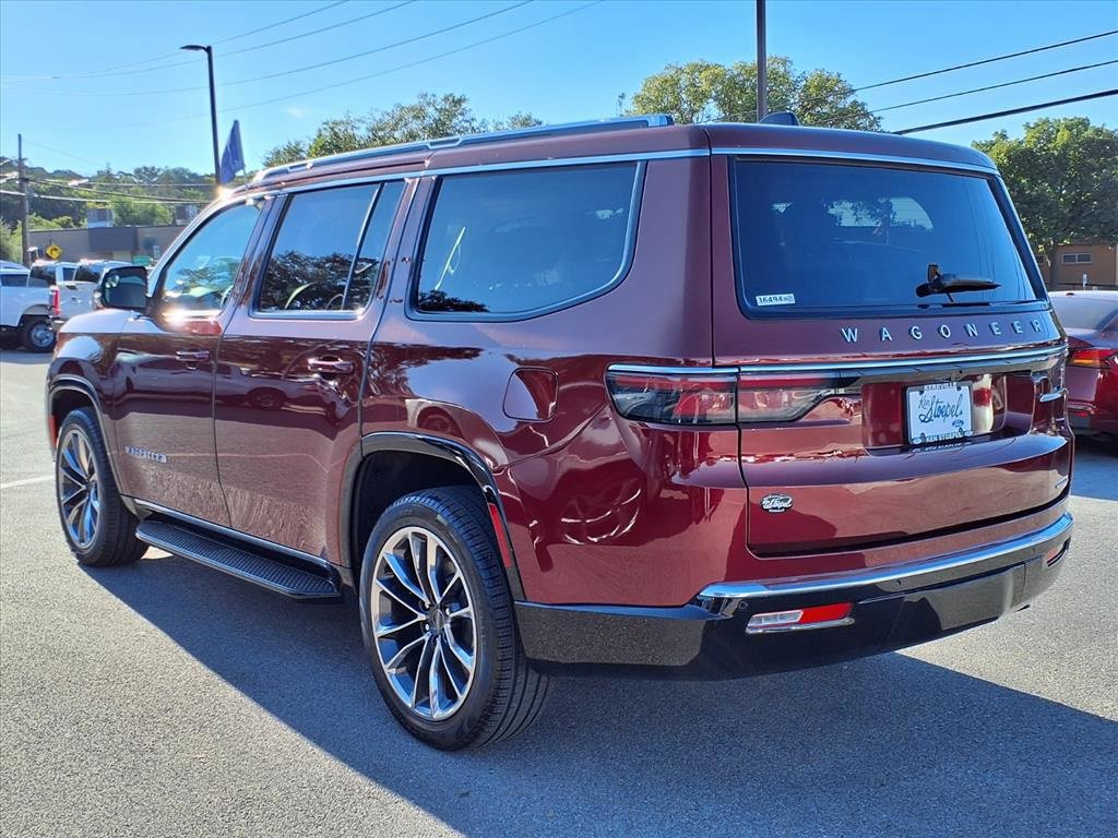 Used 2024 Jeep Wagoneer Series II w/ Premium Group I image 2