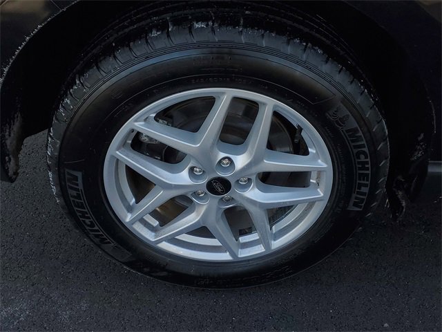 Certified 2024 Ford Edge SEL w/ Convenience Package image 5