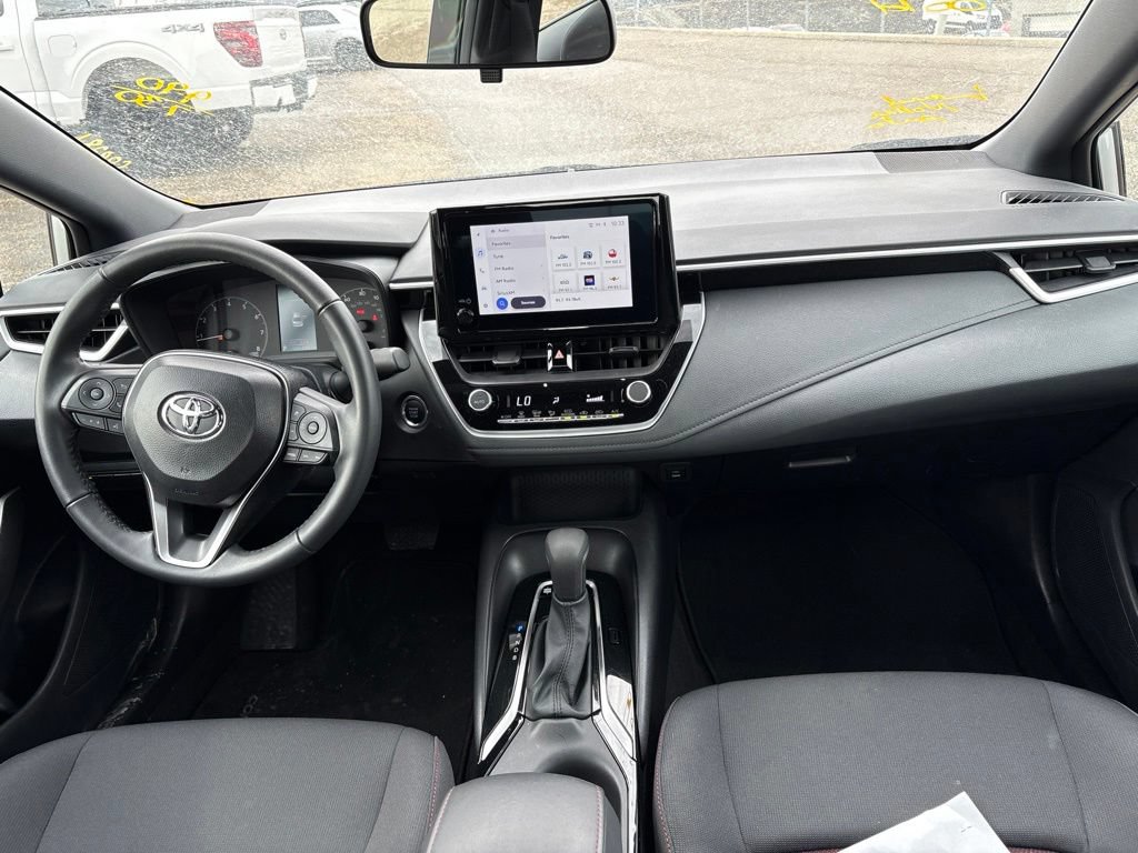 Used 2025 Toyota Corolla SE FWD image 10