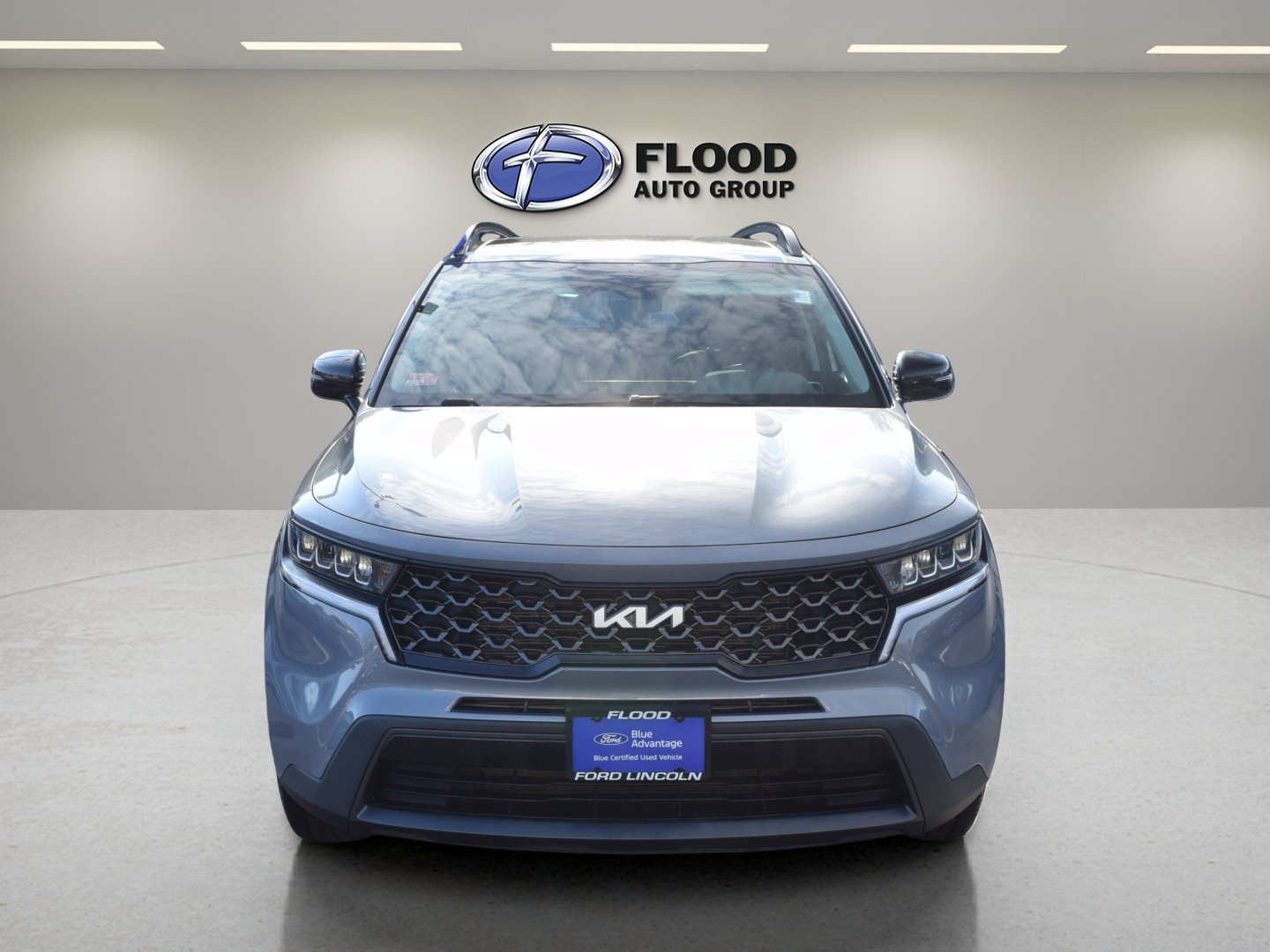 Used 2022 Kia Sorento S w/ Panoramic Sunroof Package AWD/4WD image 2