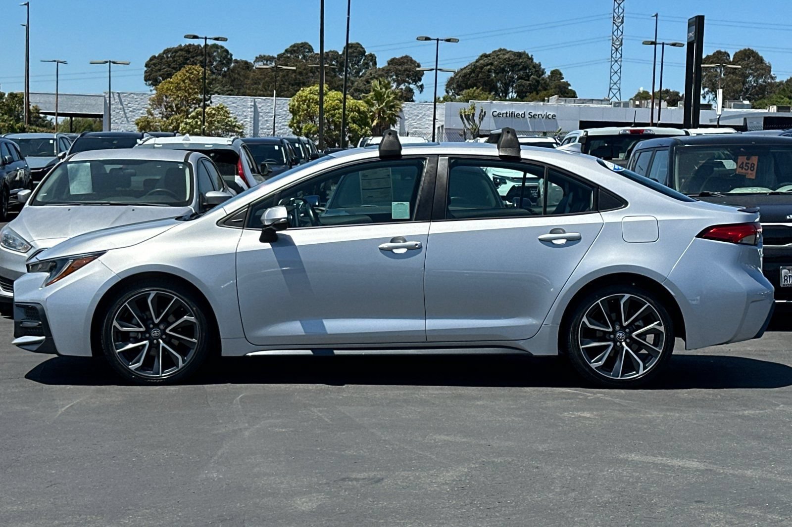 Used 2020 Toyota Corolla XSE w/ Carpet Mat Package (TMS) FWD image 10