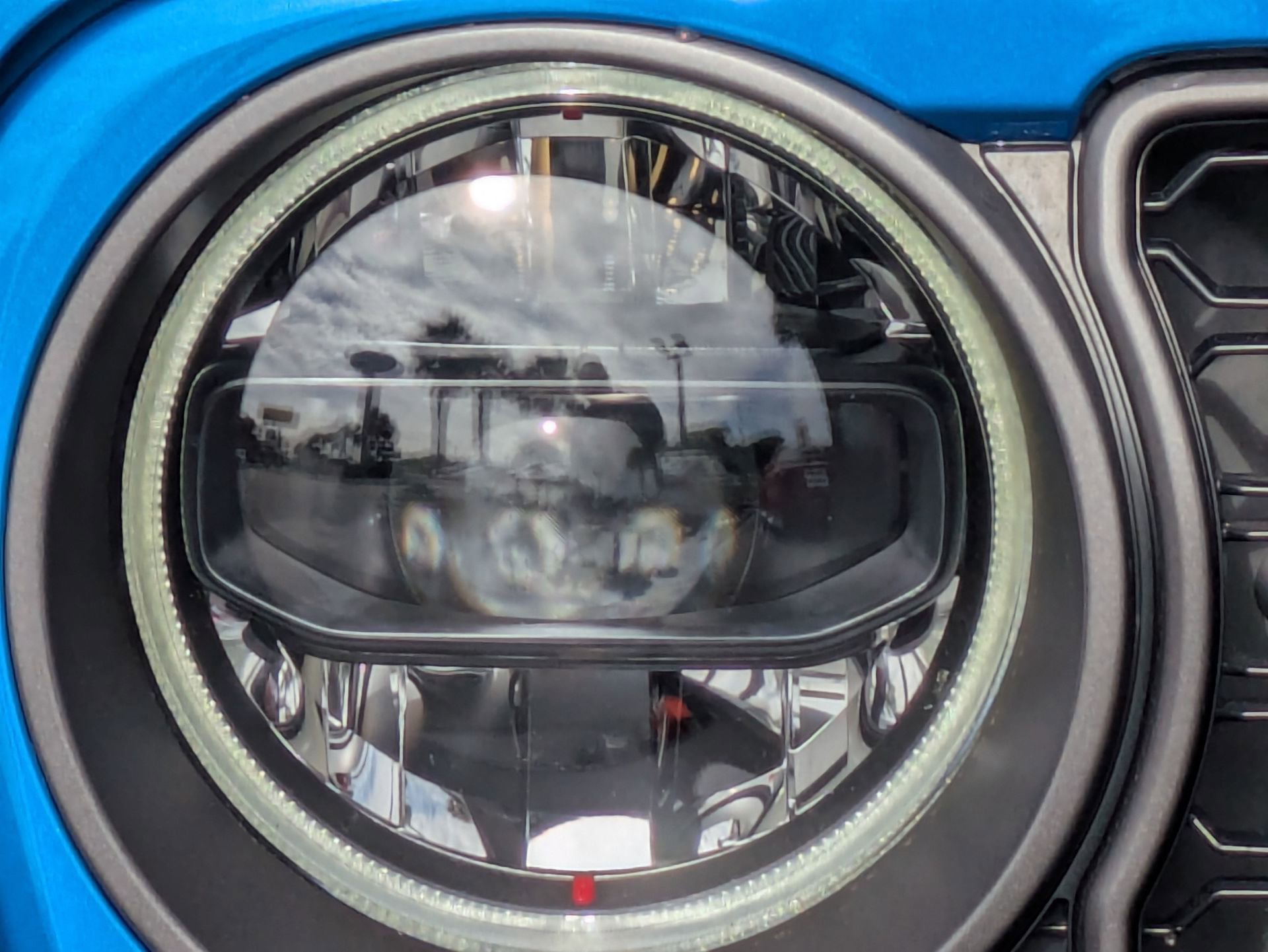 Used 2024 Jeep Gladiator Mojave w/ Convenience Group image 12