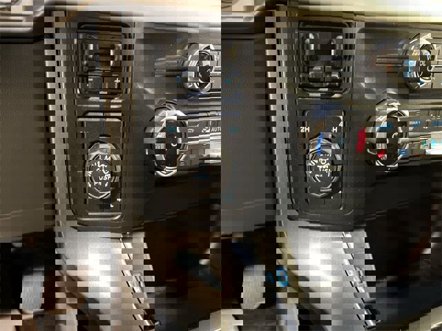 Certified 2022 Ford F150 XLT w/ Equipment Group 302A High image 13