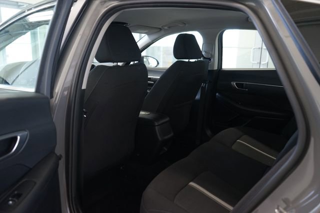 Used 2023 Hyundai Sonata SEL w/ Winter Weather Package image 28