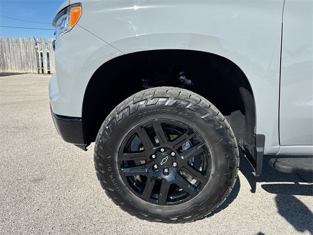 Used 2024 Chevrolet Silverado 1500 LT Trail Boss w/ Convenience Package II image 23