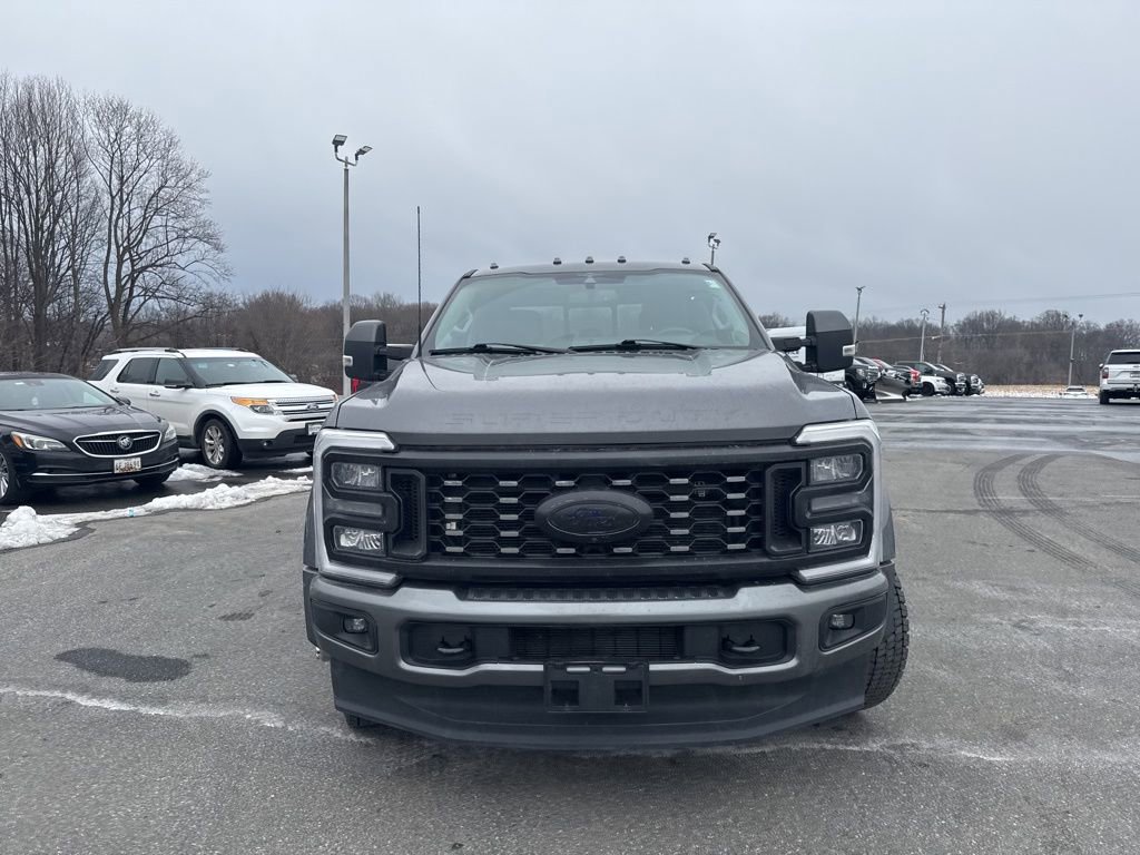 Certified 2023 Ford F450 Lariat w/ FX4 Off-Road Package image 2