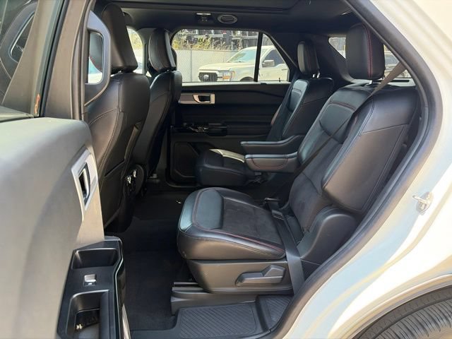Certified 2023 Ford Explorer ST-Line w/ Class IV Trailer Tow Package RWD image 10