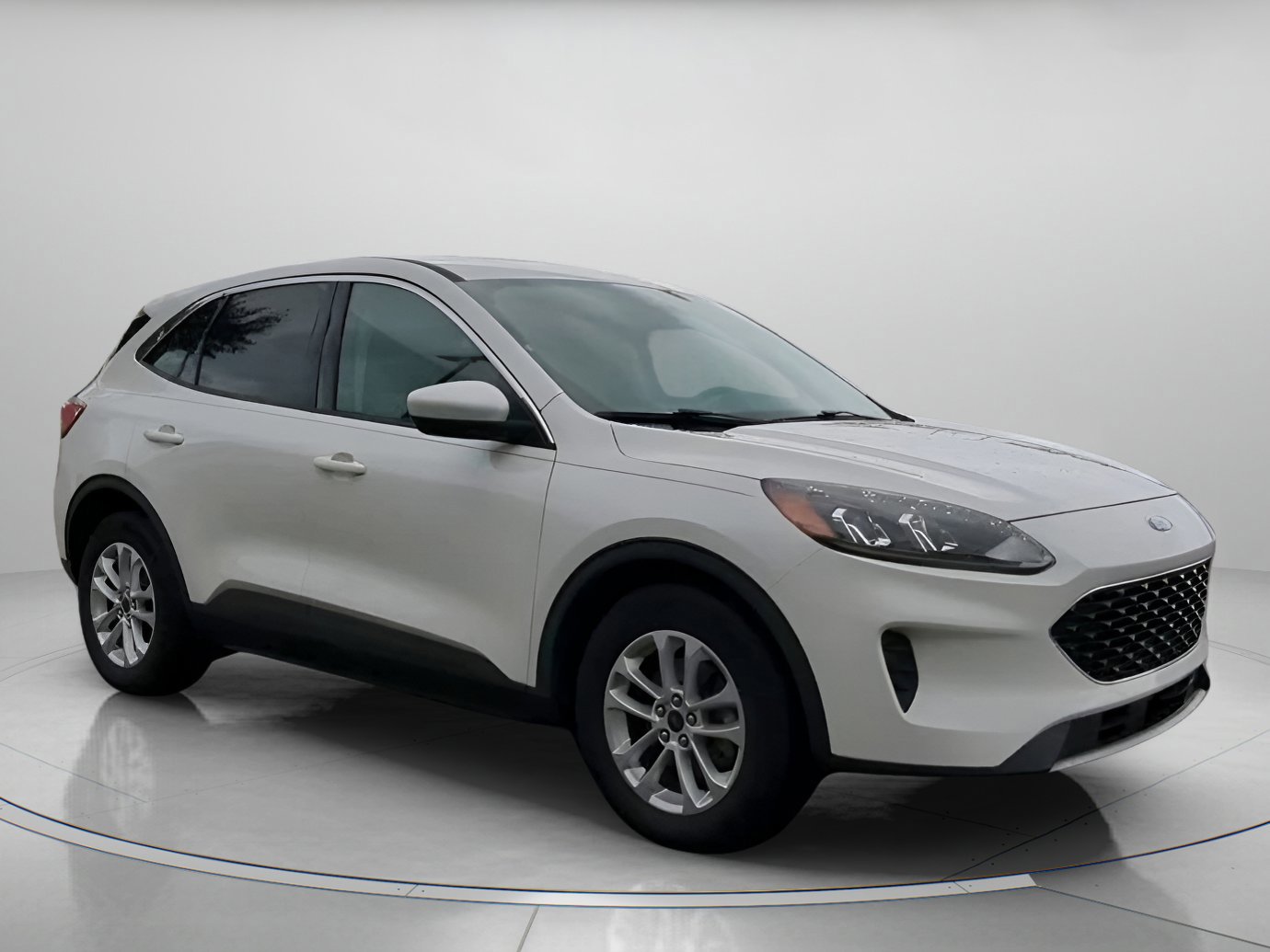 Certified 2020 Ford Escape SE image 31