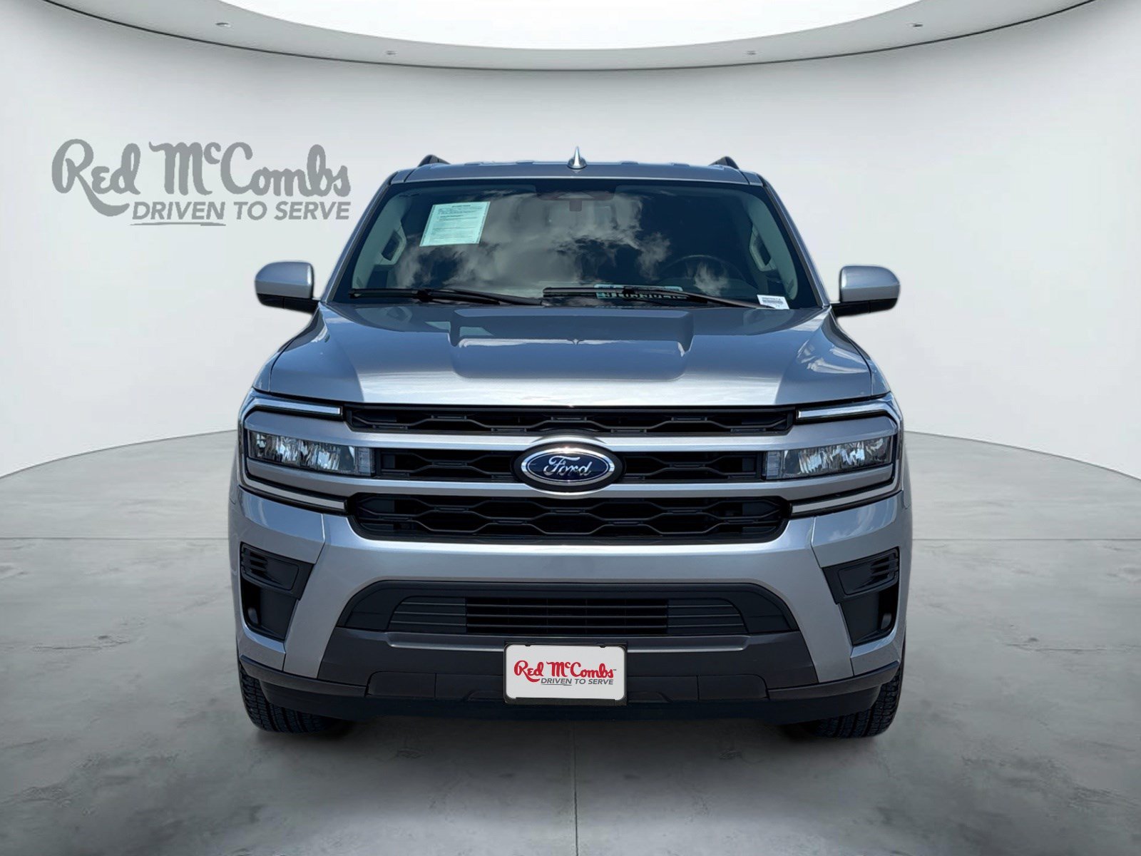 Certified 2024 Ford Expedition XLT RWD image 2
