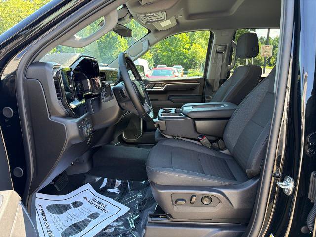 Used 2026 Chevrolet Silverado 1500 LT AWD/4WD image 8