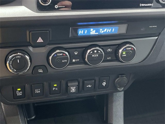 Used 2023 Toyota Tacoma 4x4 Double Cab image 29