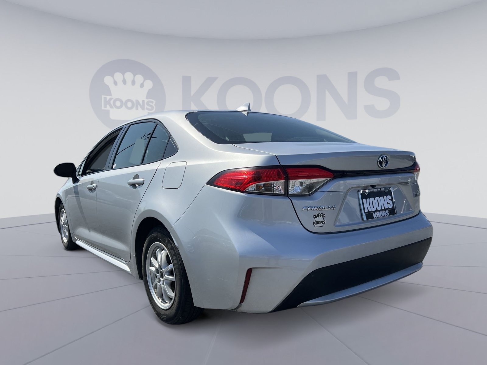 Used 2022 Toyota Corolla LE FWD image 4