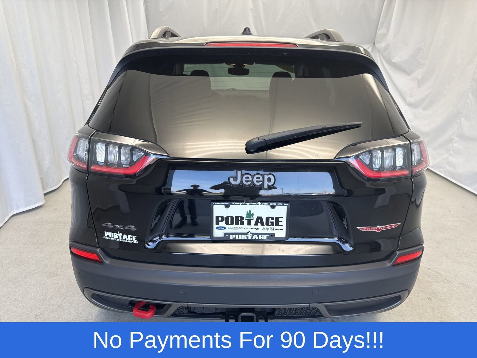 Used 2020 Jeep Cherokee Trailhawk w/ Trailer Tow Group image 3