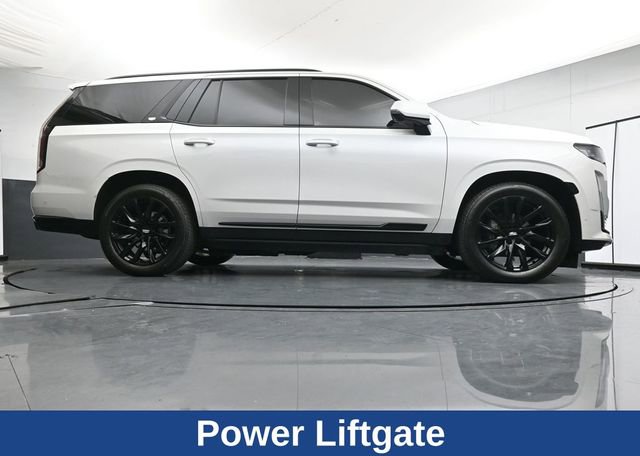 Used 2023 Cadillac Escalade Sport Platinum w/ LPO, ONYX Package AWD/4WD image 34