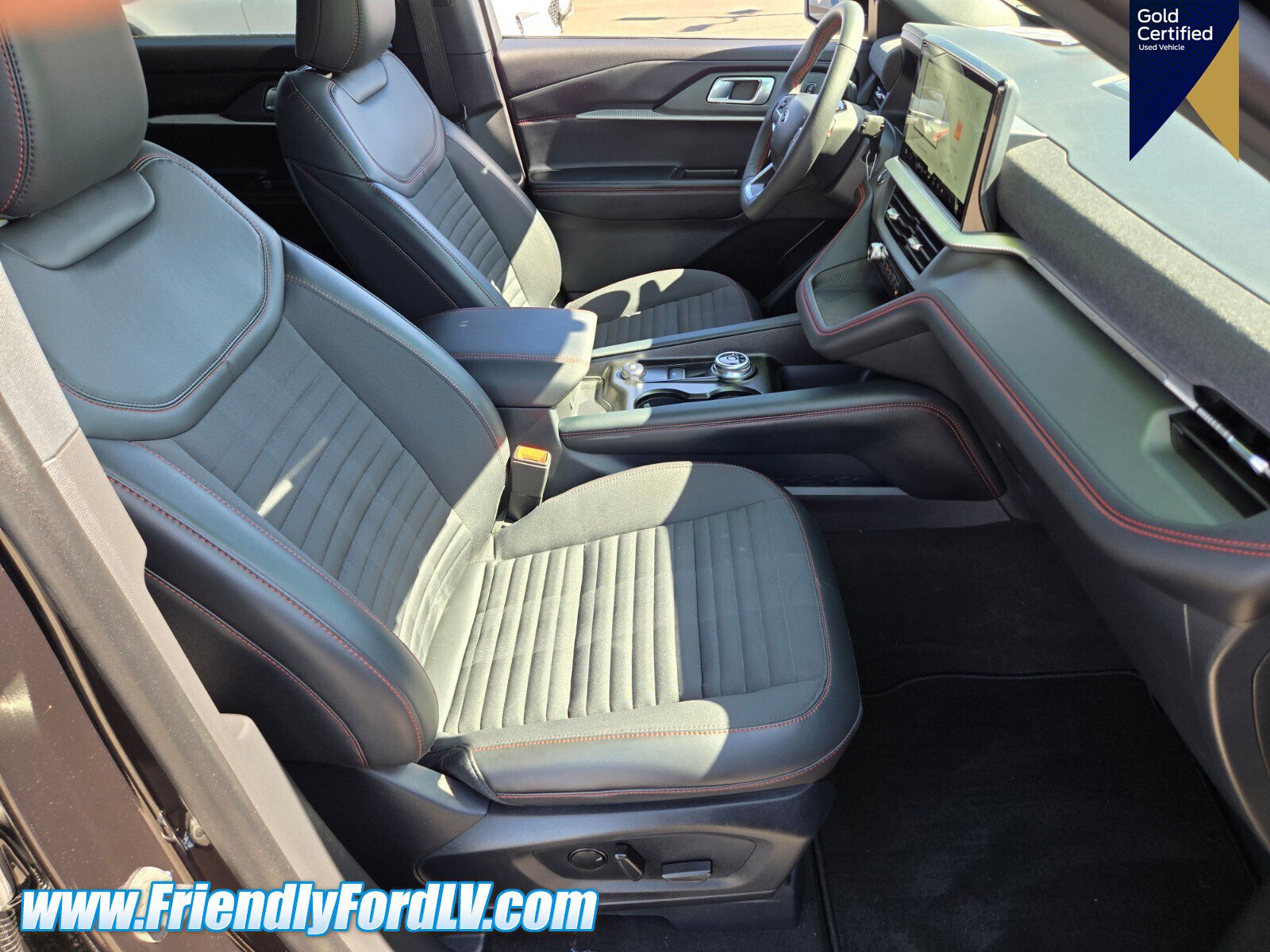 Certified 2026 Ford Explorer ST-Line RWD image 16