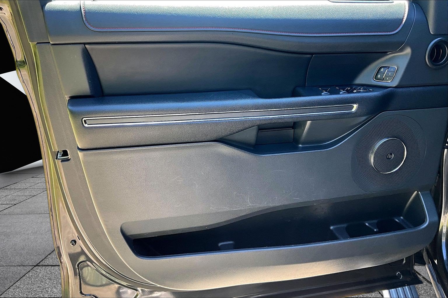 Certified 2023 Ford Expedition Max Limited AWD/4WD image 18