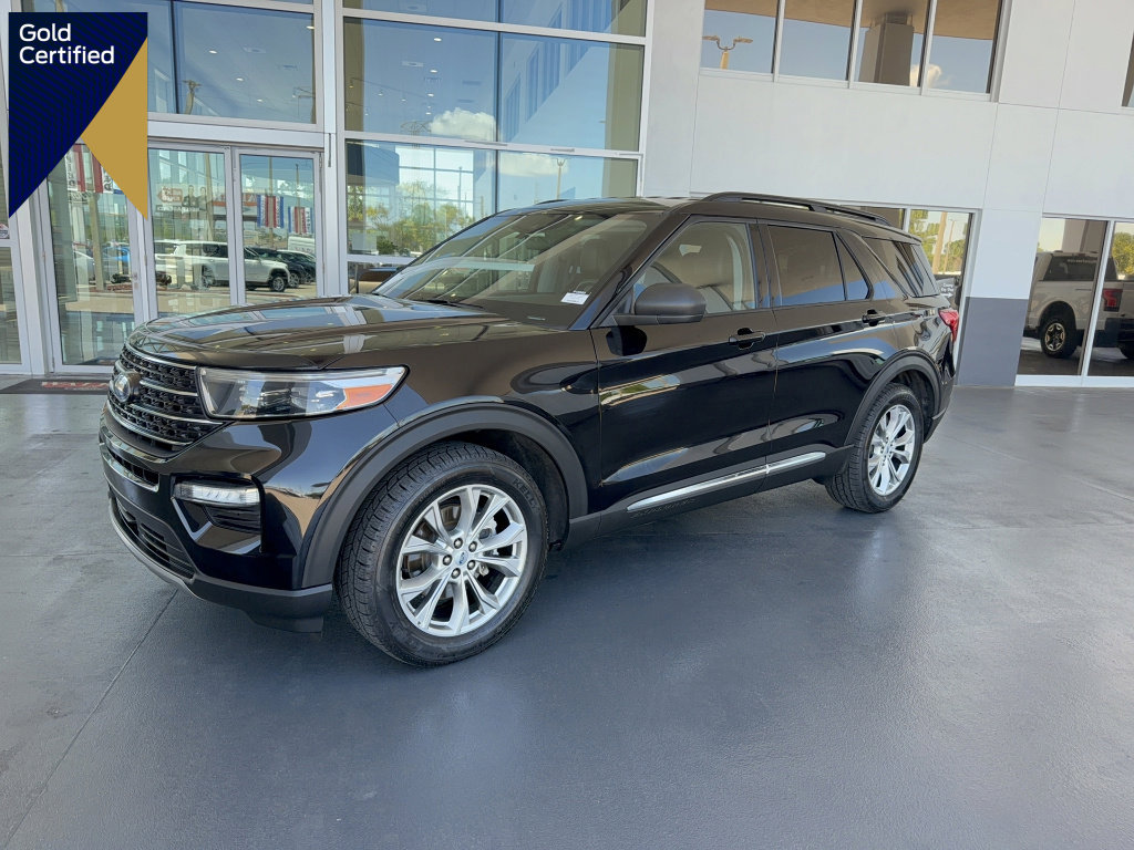 Certified 2022 Ford Explorer XLT w/ Equipment Group 202A RWD image 1
