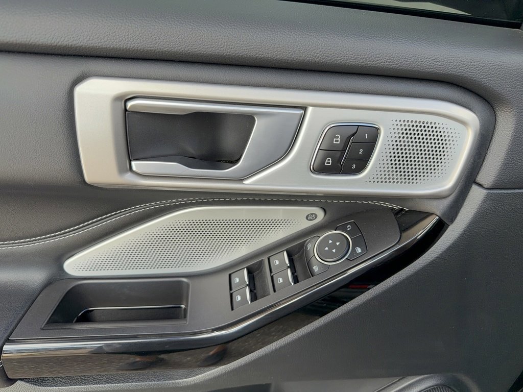 Certified 2023 Ford Explorer ST w/ Equipment Group 401A image 9