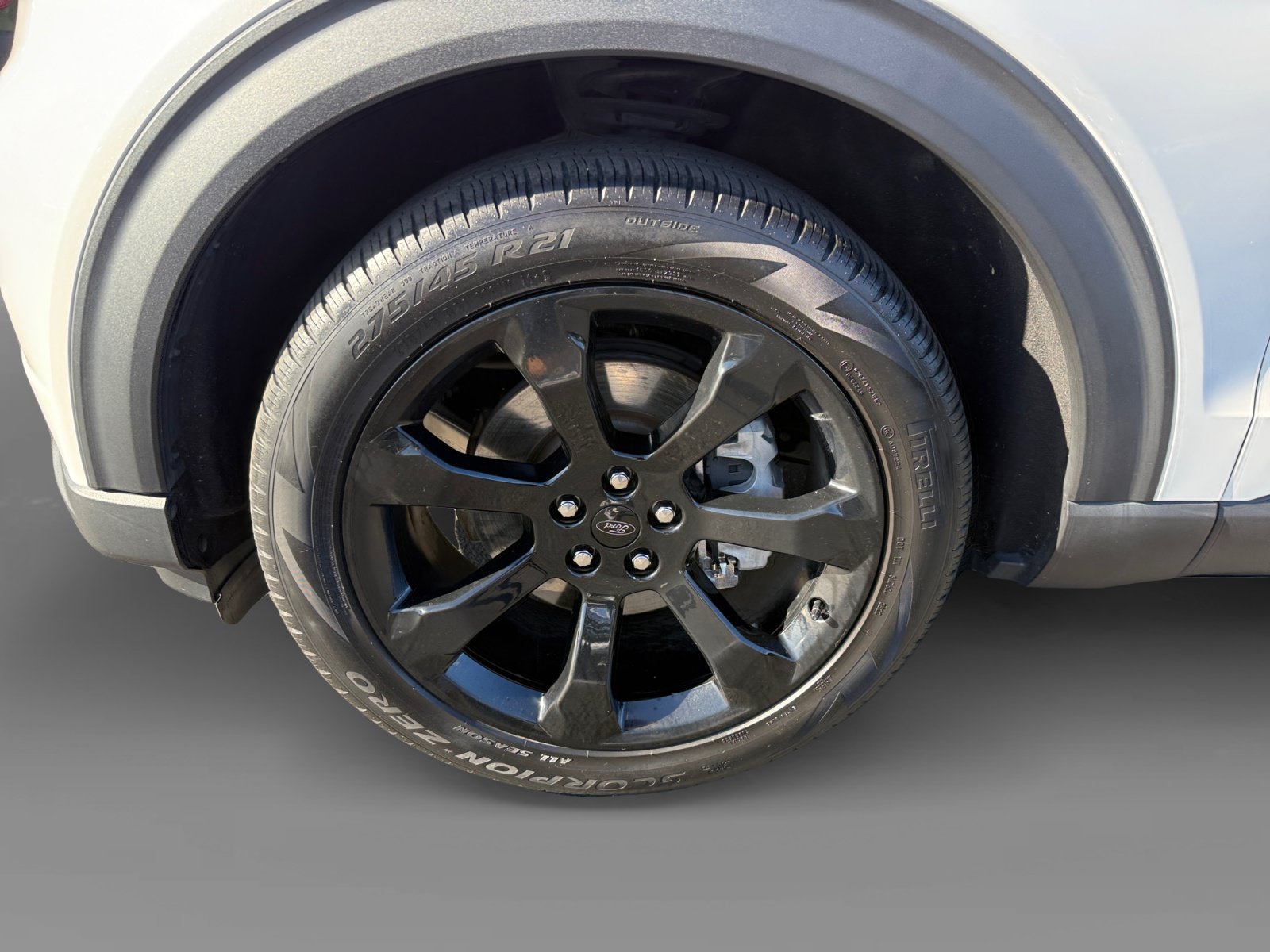 Certified 2022 Ford Explorer ST-Line w/ Class IV Trailer Tow Package RWD image 9