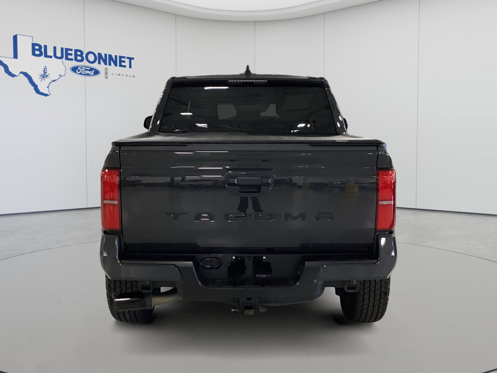 Used 2026 Toyota Tacoma SR5 RWD image 5