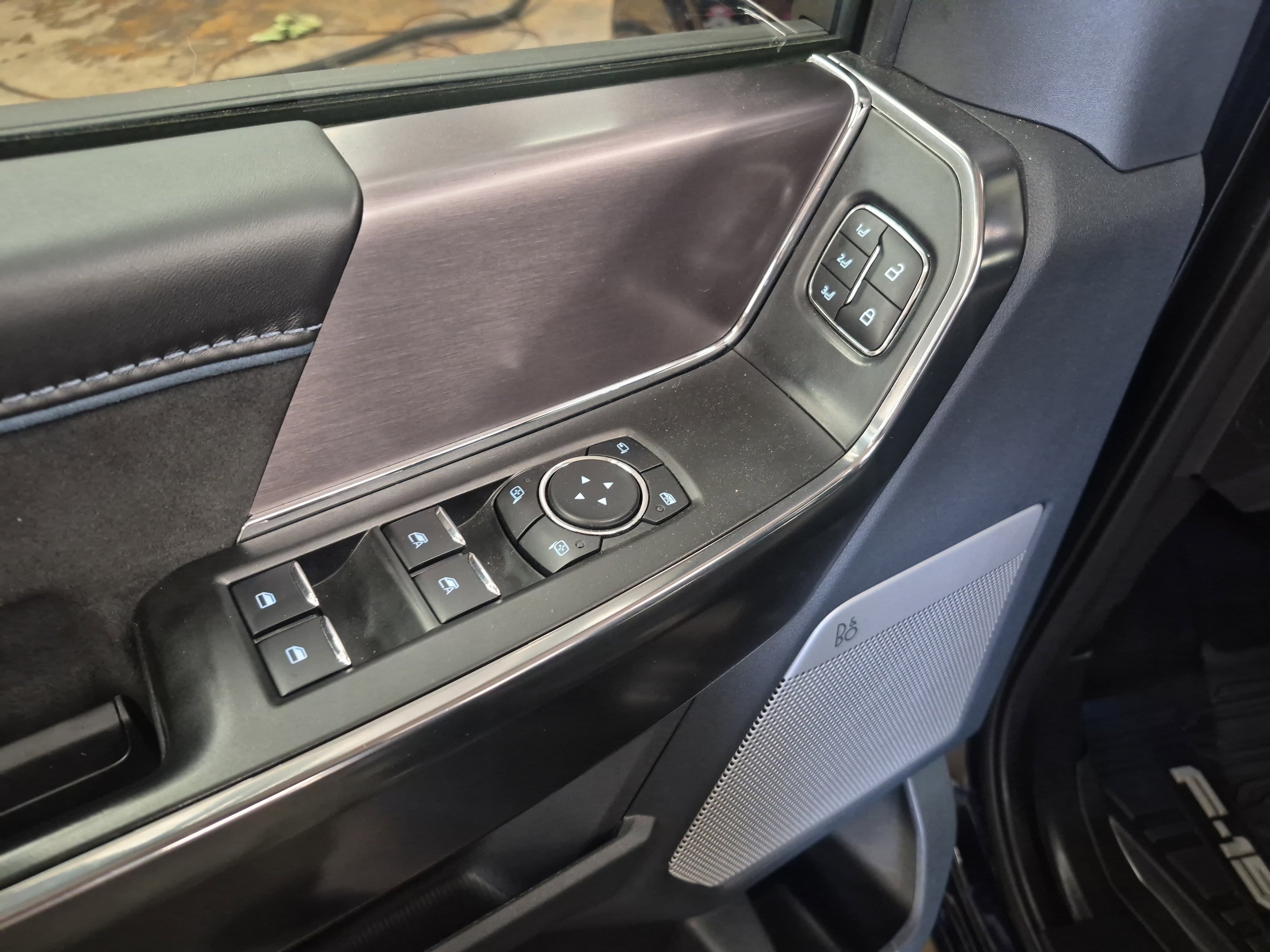 Certified 2025 Ford F150 Platinum AWD/4WD image 14