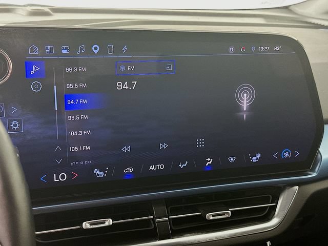 Used 2024 Chevrolet Equinox EV LT FWD image 20