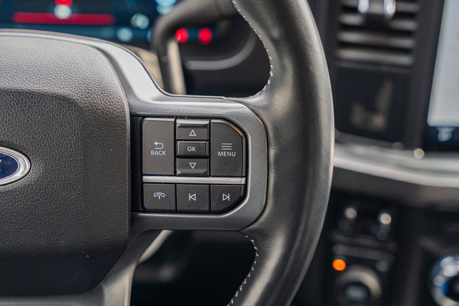 Certified 2024 Ford F350 Lariat image 41