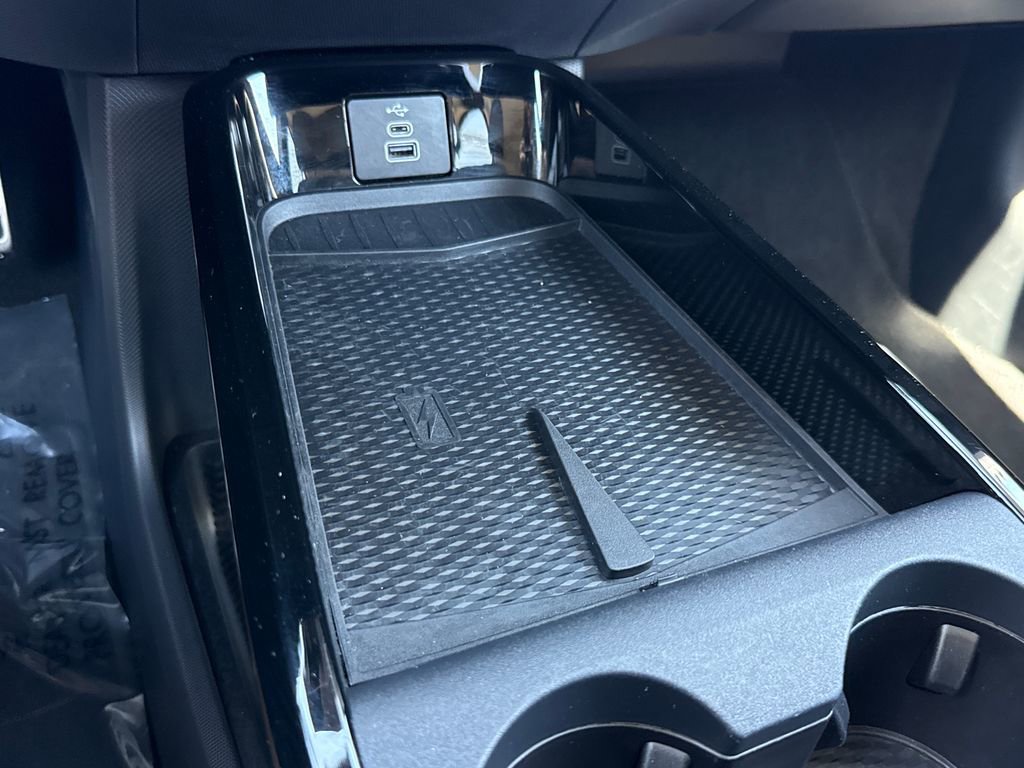 Certified 2025 Ford Mustang Mach-E Premium w/ Sport Appearance Package RWD image 23