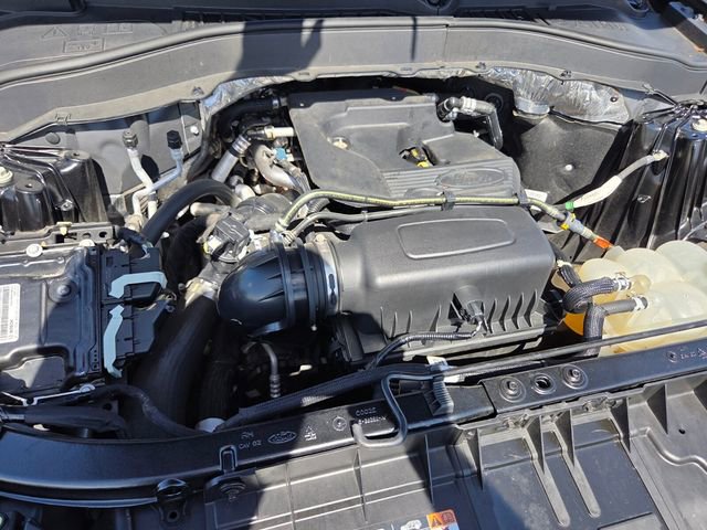 Certified 2020 Ford Explorer XLT w/ Equipment Group 202A image 21