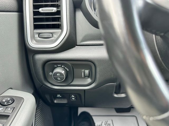 Used 2021 RAM 1500 Big Horn AWD/4WD image 54