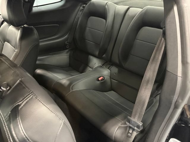 Certified 2022 Ford Mustang GT Premium w/ Black Accent Package RWD image 34
