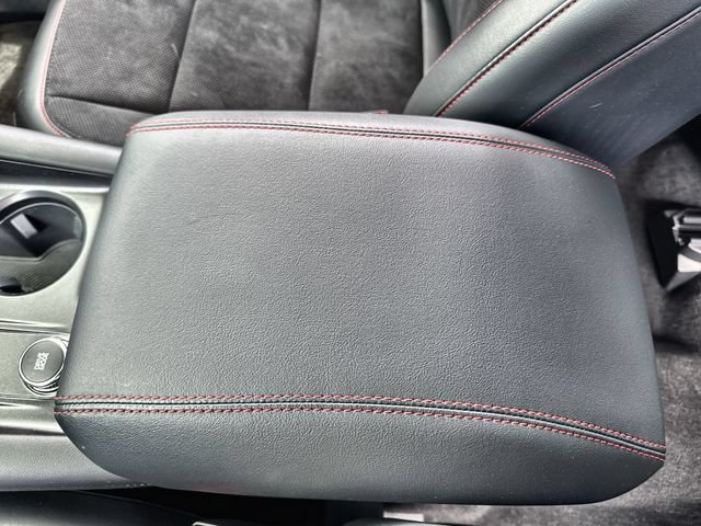 Certified 2025 Ford Explorer ST AWD/4WD image 21