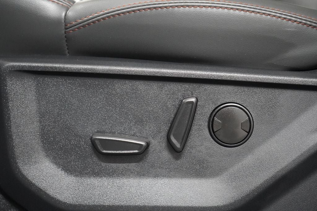 Certified 2025 Ford Expedition Active AWD/4WD image 14