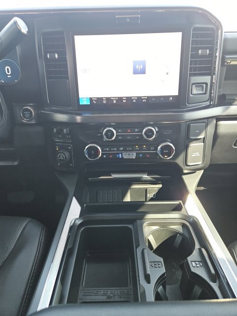 Certified 2025 Ford F250 Lariat w/ Tremor Off-Road Package AWD/4WD image 15