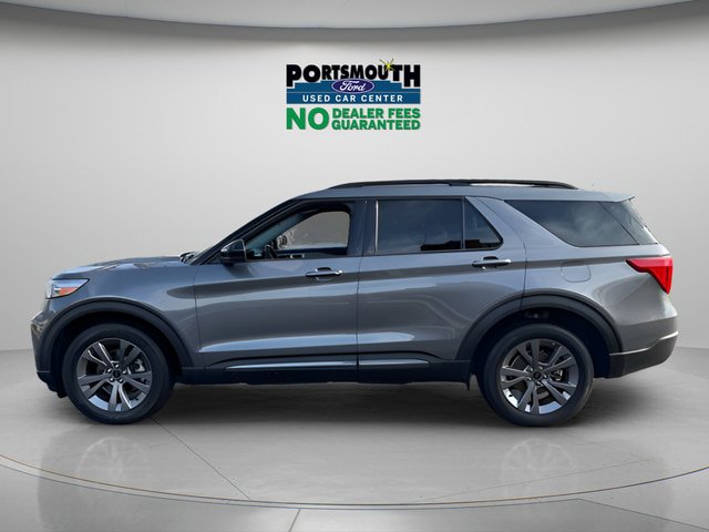 Certified 2022 Ford Explorer XLT w/ Equipment Group 202A AWD/4WD image 2