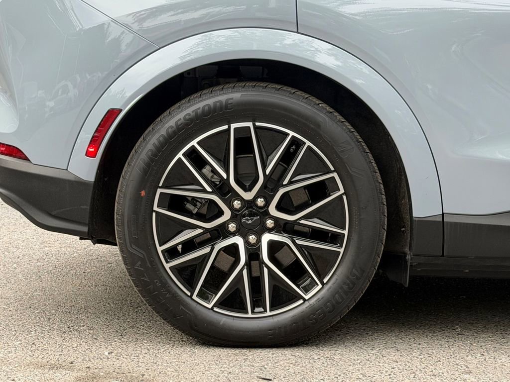 Certified 2025 Ford Mustang Mach-E Premium AWD/4WD image 9
